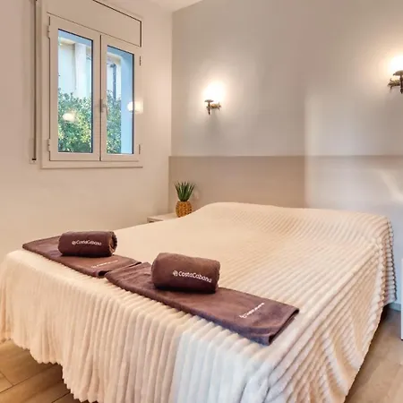 Costacabana - Pilar Villa