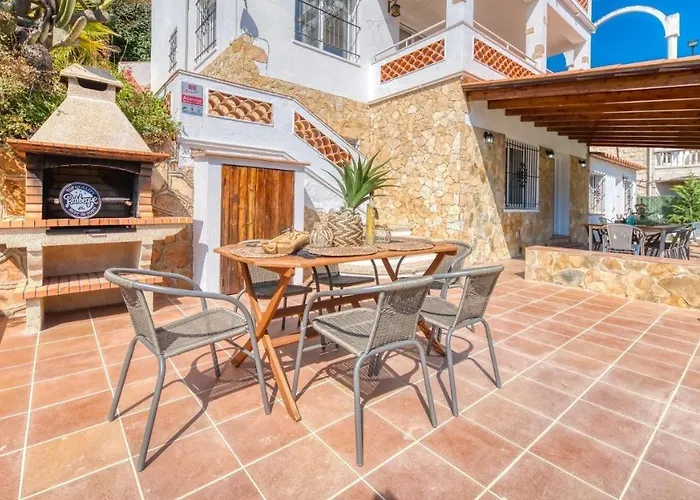 Costacabana - Pilar *